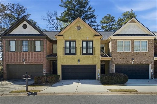 1686 Oakbrook Lake Dr, Norcross, GA 30093 - MLS 7736890 - Coldwell Banker