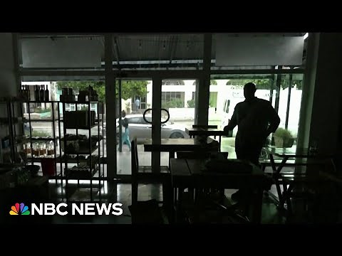 Cuba's power grid fails leaving millions without electricity