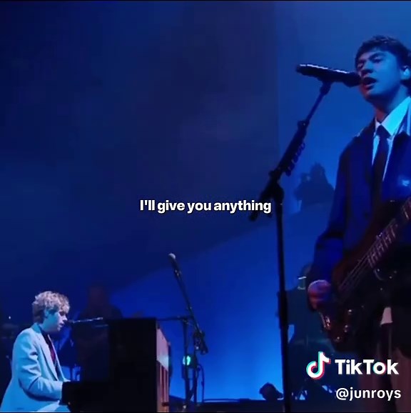 Exploring 'Outer Space' by 5 Seconds of Summer