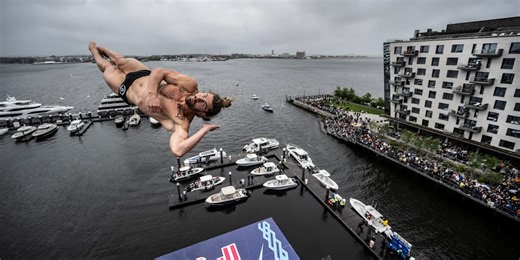 Top cliff diving spots in Boston