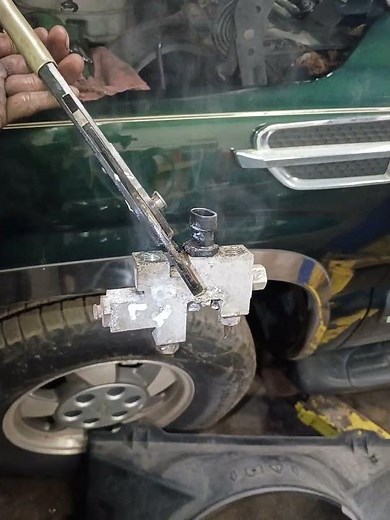 The Dos And Donts. Brake proportioning valve #tahoe #chevrolet #brakesystems #diy #mechanic #auto