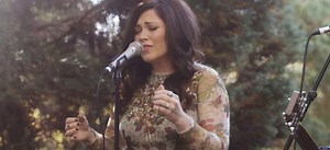 Fall Afresh 🌿 From The Garden: http://c.karijobe.com/0wr | Kari Jobe