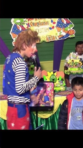 Magical comedy clown Gallito #clown #childrensshow