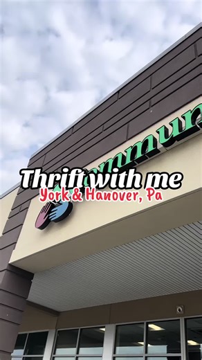 A sale like this is rare! 😍 Save 60% off green, yellow and pink tags (while supplies last) on Saturday, January 17th exclusively at CommunityAid in York and Hanover. #thriftwithme #communityaidthriftstore #thriftfinds