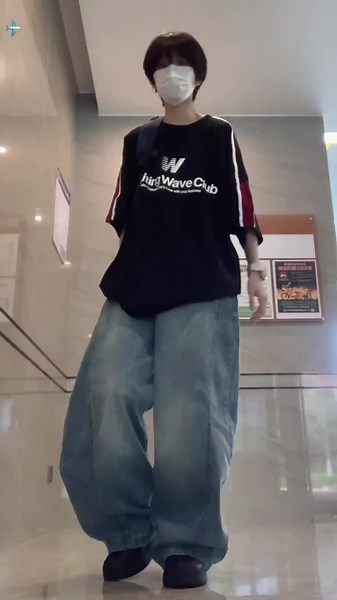 好好听，小小跳一下#金泰妍 #tox #翻跳 #dancechallenge #抖音潮流舞蹈地图