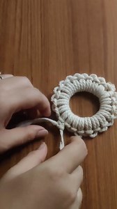Macrame Ring Pattern Tutorial #macramediy #macramedesign #macramedesigns #macramepattern #fblifestyle #macramepatterns #macrame #macrametutorial #macramebeginners #macrameforbeginners #diy #macramearttutorial #diymacrame | Macrame Art Tutorial
