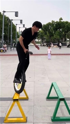 One minute on the stage takes ten years on the stage. High-level acrobatic performance is exciting