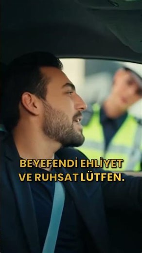 bayan trafik polisi erkek taksi şoförüne ehliyet ve ruhsat sorunca