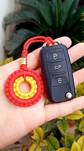 74K views · 972 reactions | Knot decoration Tutorial DIY Beaded Macrame Bracelet  Dailing Celeste Hernández Q #crochet #crochetflowers #crochetstitch #knittingandcrochet | Diy Concept | Facebook