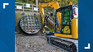 Northeast Ohio Regional Sewer District asks residents to stay away from water at Edgewater Beach