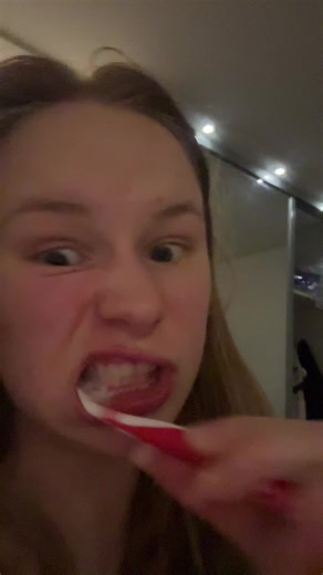 wuff (@ichmagflauschigesocken)’s videos with son original - 𝓛