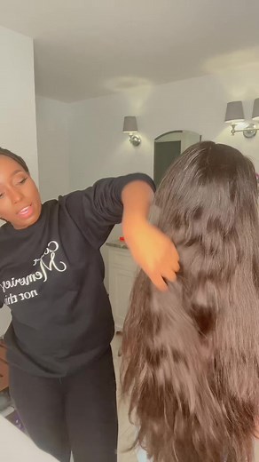 Hair Routine: Tips for Moisturized and Healthy Hair
