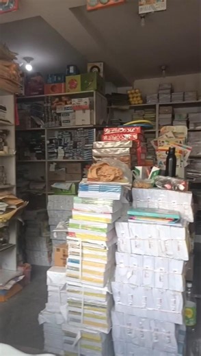 Aaj mene 10th class ke liye notebook leli 📒📚 #minivlog #10thclass #yashikadhengiya