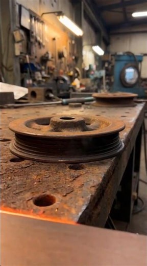 Laser Rust Removal Magic | Steel Pulley Wheel Transformation 🔧✨#SteelPulley #PulleyRestoration #Metl