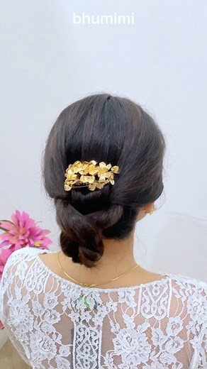 11K views · 168 reactions | Tips Hairdo Maturan ke Pura✨ Hai yuk simak hairdo simple untuk persembahyangan yang satu ini,dijamin sat set kurang dari 5 menit,jadi jangan ada alasan lagi kalau ke pura rambutnya berantakan ya珞 Jangan lupa di remake yahh #bhumimi #kebaya #kebayalukis #hairdo #bali #outfit #melasti #besakih | Bhumimi kebaya | Facebook