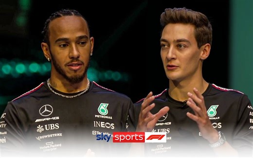 【中字】汉密尔顿、拉塞尔和米克对梅奔新车W14第一印象丨梅赛德斯奔驰F1车队