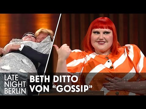 This is what Beth Ditto from "Gossip" did on "Wetten, dass..?" | Late Night Berlin