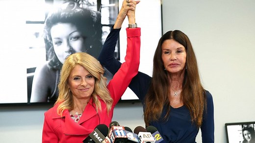 Janice Dickinson settles defamation lawsuit with Bill Cosby's insurance company