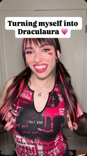 Sophia Sherman on Instagram: "Vampire fangs are NOT for the weak… 🧛‍♀️ #bisexual #halloween #costumeideas #bisexual #monsterhigh"