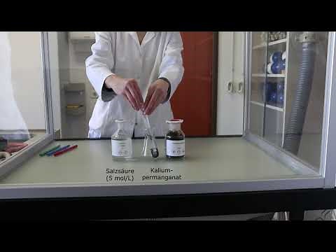 Kaliumpermanganat reagiert mit Salzsäure