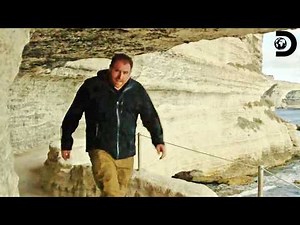Searching For The Lost Treasure Of World War 2 | Expedition Unknown S3 E14 | Discovery Channel India