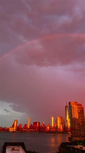 Unbelievable what the sky did right after Taylor Swift and Travis Kelce said “I do”!!!