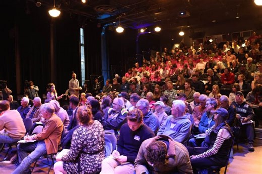 VIDEO: 'We are going to get to West Seattle,' Sound Transit reps promise overflow crowd at light-rail forum