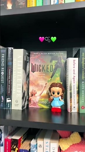 setting up my home library 🥹📖 I love it so much!