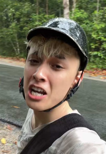 Let Him Cook: Mưa và Cuộc Sống Hằng Ngày