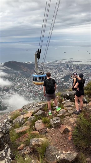 What an epic morning on India Venster , Table Mountain #tablemountain #lionshead #capetown #hiking #southafrica