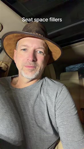 Innovative Seat Space Fillers for BMW X5 E53