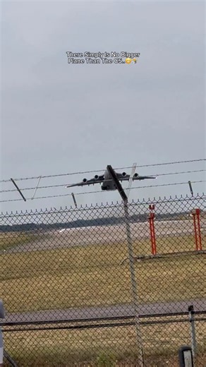 There Simply Is No Bigger Plane You Can See Fly Than The C5 Supergalaxy..🤷 #bigplane #cargo #cargoplane #planespotting | CA Aviation
