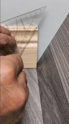 Easy Trick to Measure Baseboards on Uneven Walls #Woodworking #Carpentry #Baseboard #Joinery