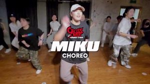 Choreo w Miku @ Crossover Dance Sydney, Australia Come join class Mon 5:00pm Hip Hop Abs Beg Mon 6:00pm Hip Hop Beg/Int Wed 7:15pm Girls Choreo Beg Sat 3:00pm Choreo Beg Book now at www.crossoverdance.com/timetable Enjoy Dance! #crossover #dance #crossoverdance #sydney #choreo #miku | Crossover Dance Studio | Facebook