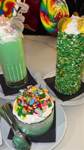 Experience Delicious Pancakes at the Sugar Factory