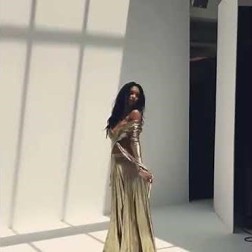 Lais Ribeiro bts at MAXIM 2018