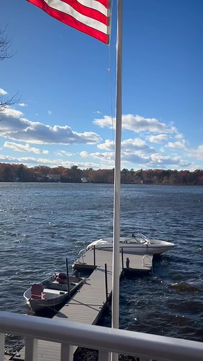 Small craft warnings on the pond today 😎 One foot swells winds 25 mph | George Barnes