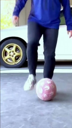 Football skill tutorial ⚽️ Easy soccer skill moves for beginners #football #soccer #skills