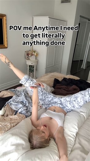 Laynaboo on Instagram: "Who can relate ?? 🤪 for me… i currently need to be folding all this laundry 😞🧺 #funny #relatable #homebody #procrastination #procrastinatingagain #introvert"