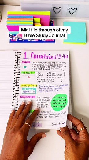 Mini flip through of my Bible Study Journal 💖 grab your Bible Study Guide link in bio ✨
