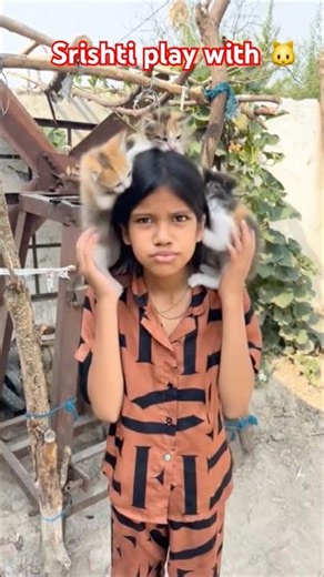 Wow Srishti playing with 🐱 ❤️😜 #sshfamilyfun #funny #trending #cute #cutebaby #shortsfeed