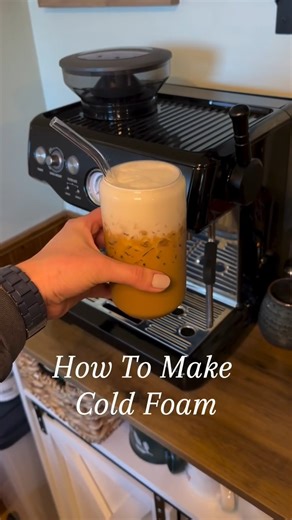 "✨How to Make Cold Foam✨ I’ve been getting a lot of questions lately about how to make cold foam so I wanted to show you how I make it from start to finish! It’s super easy and makes the perfect cold foam every time. Depending on how fast your hand frother is you may need to froth less or more. You can swap the vanilla syrup for any flavor for endless cold foam options! I used: 3 Tbs Heavy Cream 2 Tbs Whole Milk 1 Tbs Vanilla Bean syrup" 🎥 @coffee_rn #coldfoamrecipe #angelinoscoffee #coffeereci