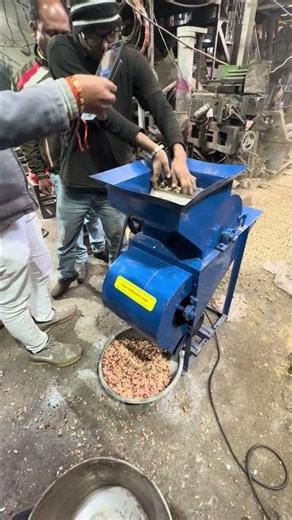 Heavy Duty Manual Decorticator Of Garlic & Groundnut Peeling/Shelling Machine WhatsApp+91 9340260259