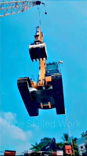 Massive Lift: Crane vs Excavator Master Class in Heavy Lifting & Skilled Operations #excavator