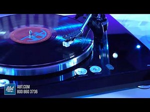 CES 2019 - Yamaha Vinyl 500 Turntable
