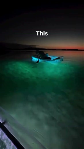 Time to plan your clear kayak spring break adventure in Destin. 🛶✨