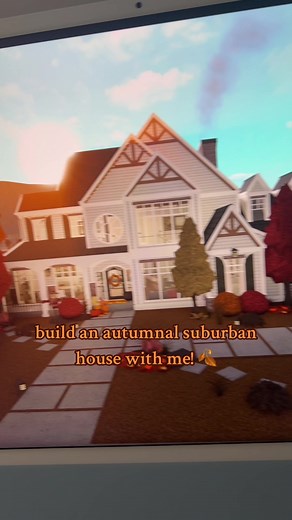 Autumnal Suburban House Build in Bloxburg