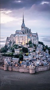 Top8 castle châteaux du monde #chevalier #history #histoire #travel #castle #chateaux