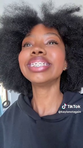 Embarrassed Moment with Rizz: Kayla Brauns Castor Oil Challenge