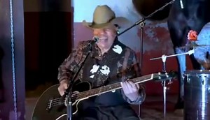 Un poco de música 😎 Amor Sin Amor - Bronco | M4RT3